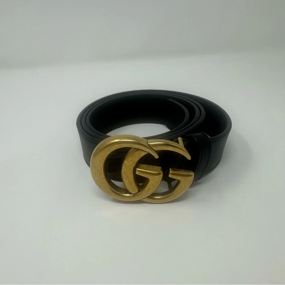 Gucci Unisex Black Belt with Gold GG Marmont Buckle